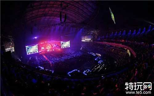 正是跨越时 正是跨越时