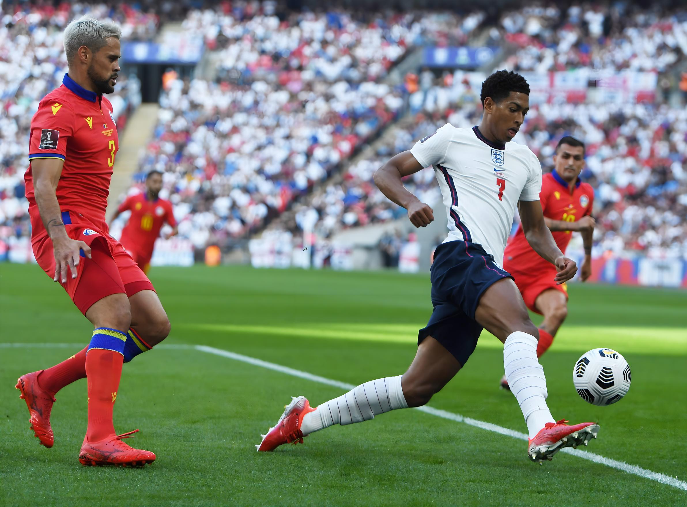 守和进攻的 守和进攻的