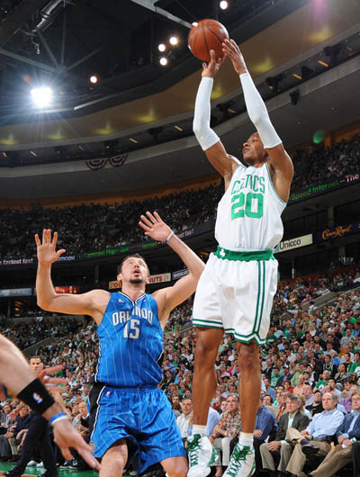 续稳健输出 续稳健输出